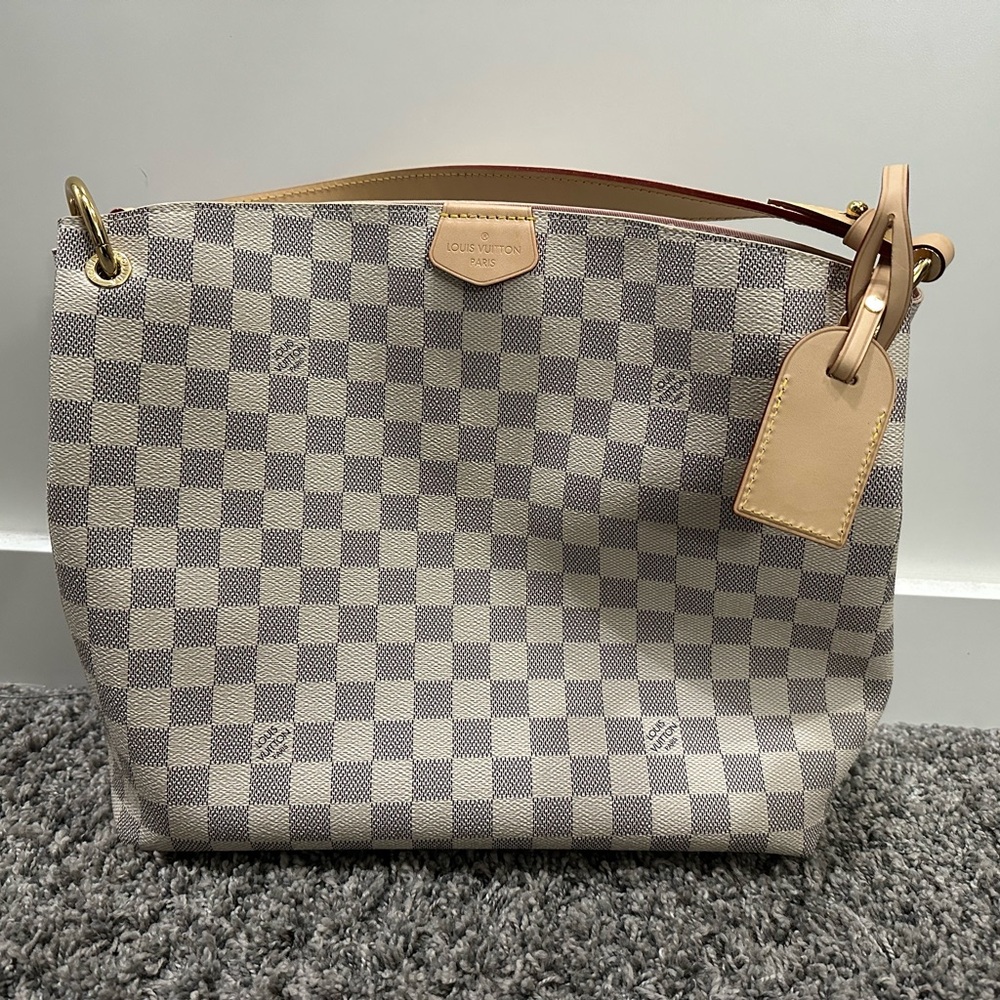 Louis Vuitton Gracefull MM damier azur tote. Rarely used. Perfect condition